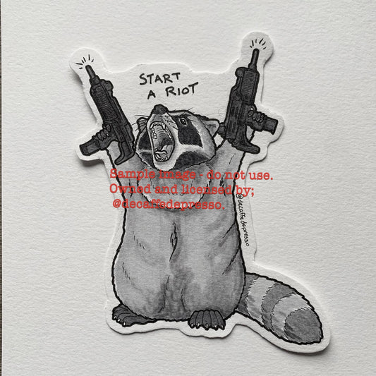 Riot raccoon (dual uzi)